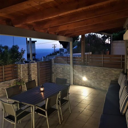 Villa Chrysi Agalianos エクステリア 写真